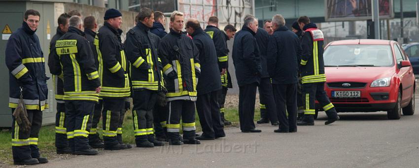 Neue LF`s fuer Koeln Uebergabe in Koeln Deutz an den Wachen  P090.JPG